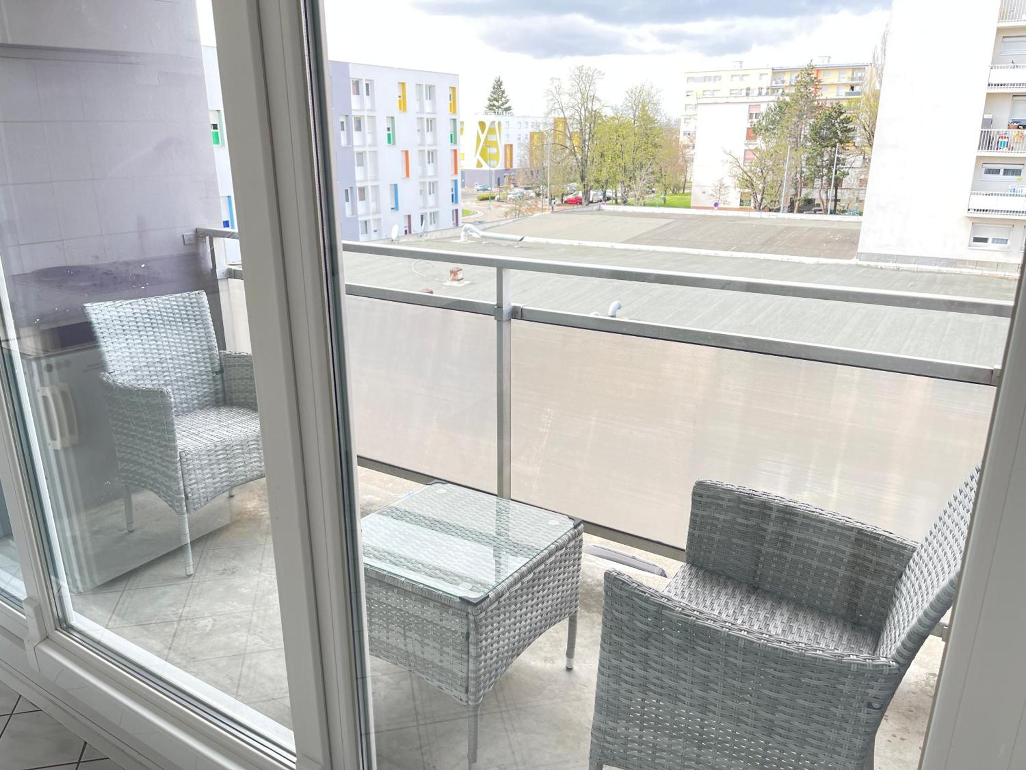 Cool Studio Saint Louis Vicino Stazione/Aereoporto Apartment Exterior photo
