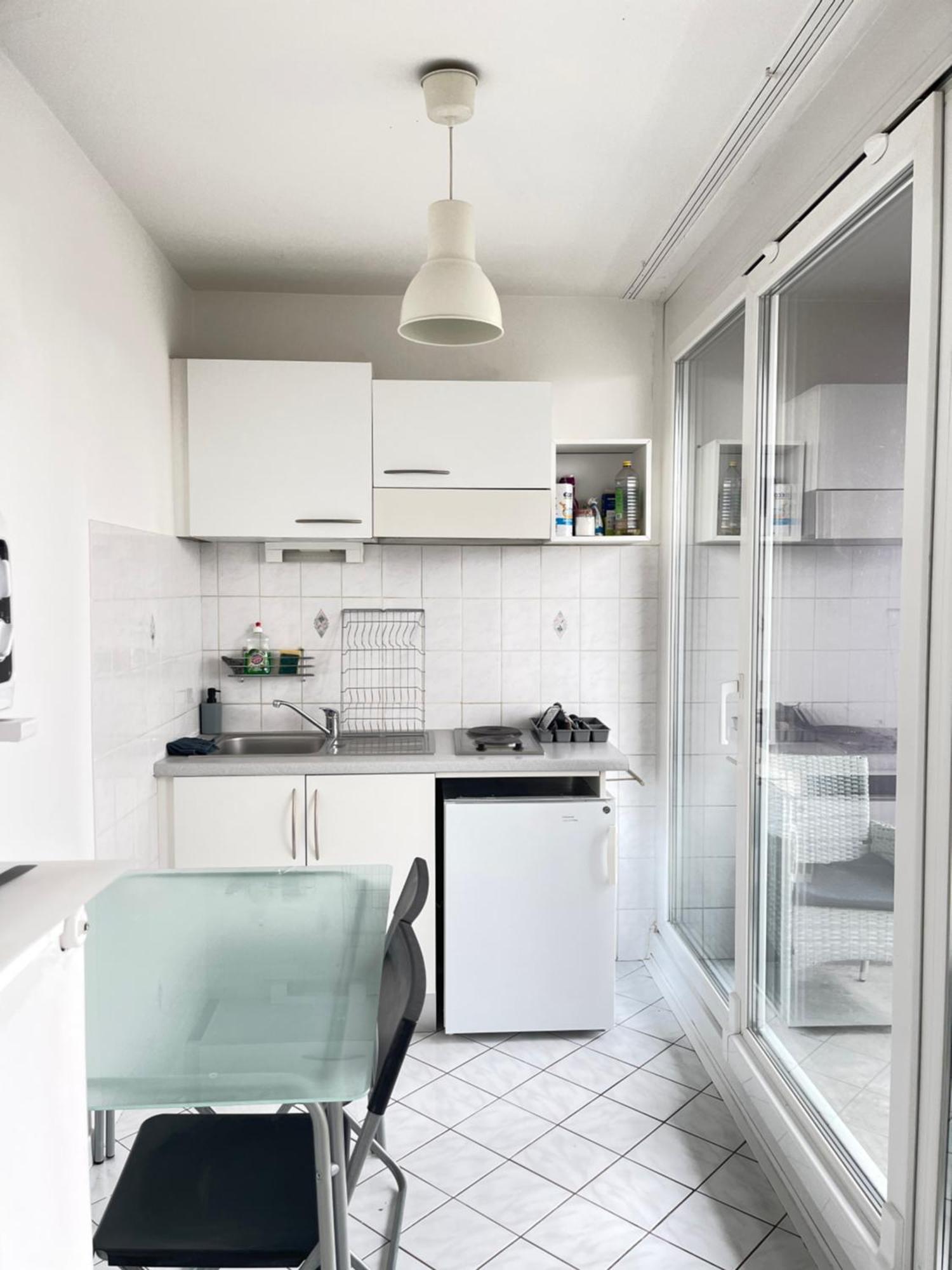 Cool Studio Saint Louis Vicino Stazione/Aereoporto Apartment Exterior photo